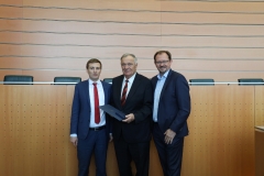 Johann Blank (Mitte) mit Abg.z.NR Rudolf Silvan (rechts) und SPÖ NÖ-Vorsitzendem Sven Hergovich